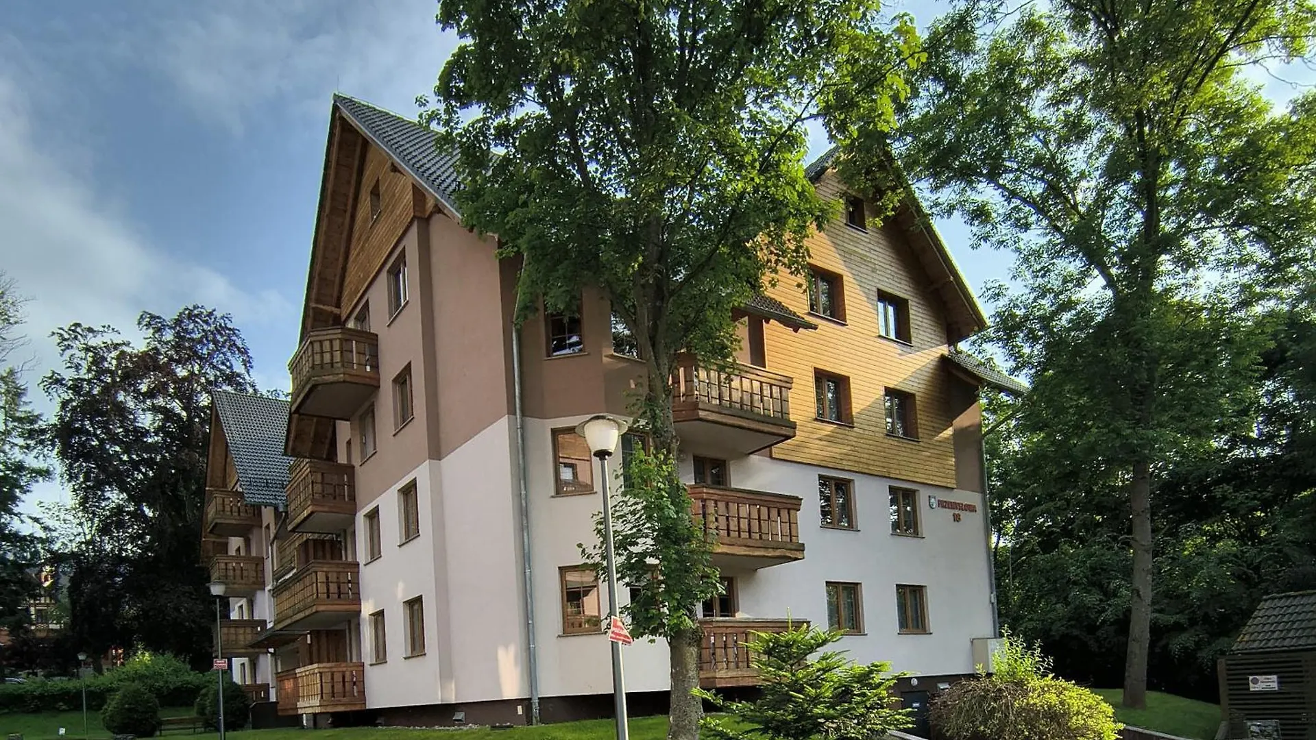 Apartament U Skrzatow Karkonoskich Karpacz 0*,  Polonia